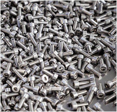 How Do Titanium Fasteners Compare To Bronze Fasteners in Wear Resistance？