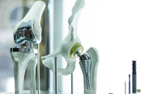 //ikrorwxhpqpqlj5m.ldycdn.com/cloud/lqBppKqplnSRklplkiirjq/Why-is-titanium-used-for-medical-applications.jpg